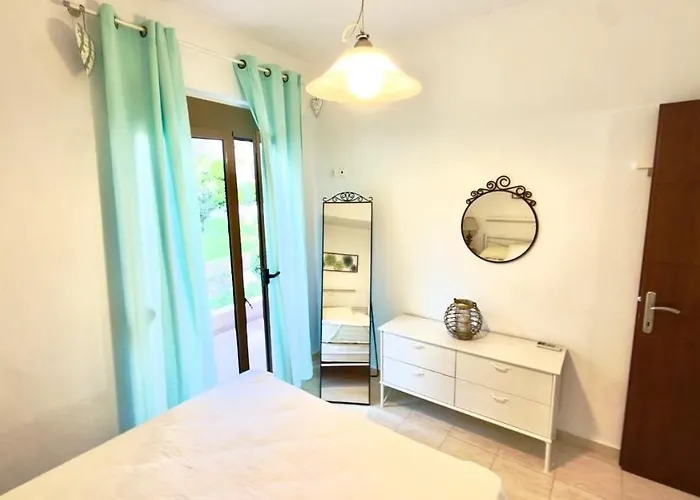 Oikos Apartment *